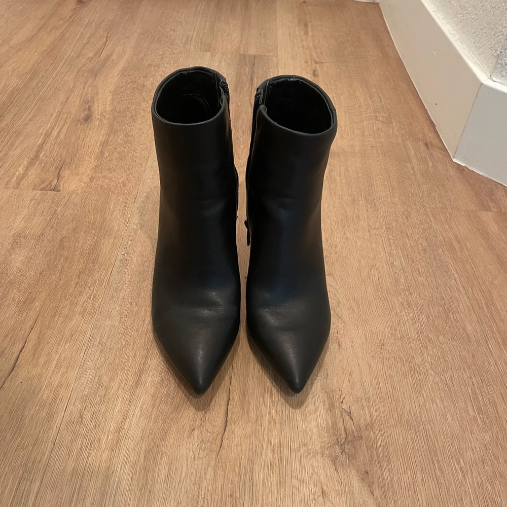 Marc Fisher Glorena Ankle Booties